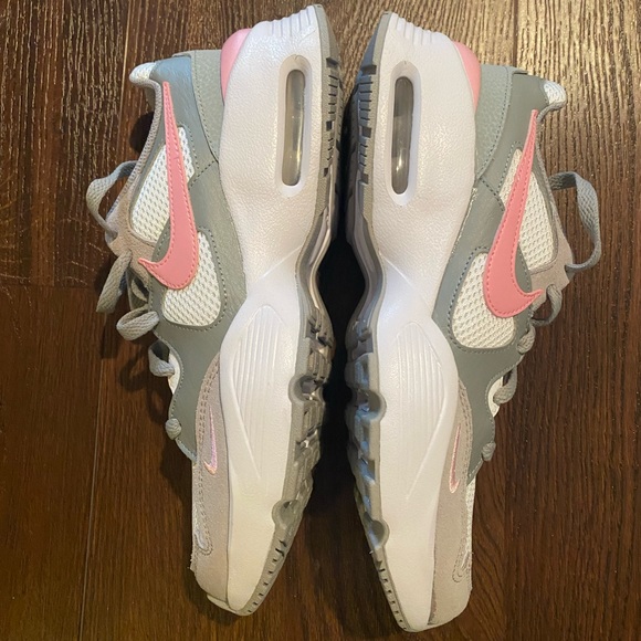 NWOT Nike Air Max Fusion Sneakers - Picture 8 of 10